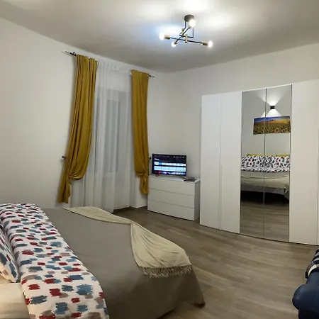 Savonarola Almarc 2 *