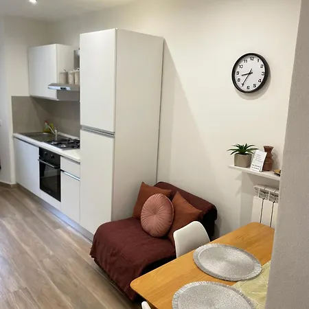 Savonarola Almarc 2 *